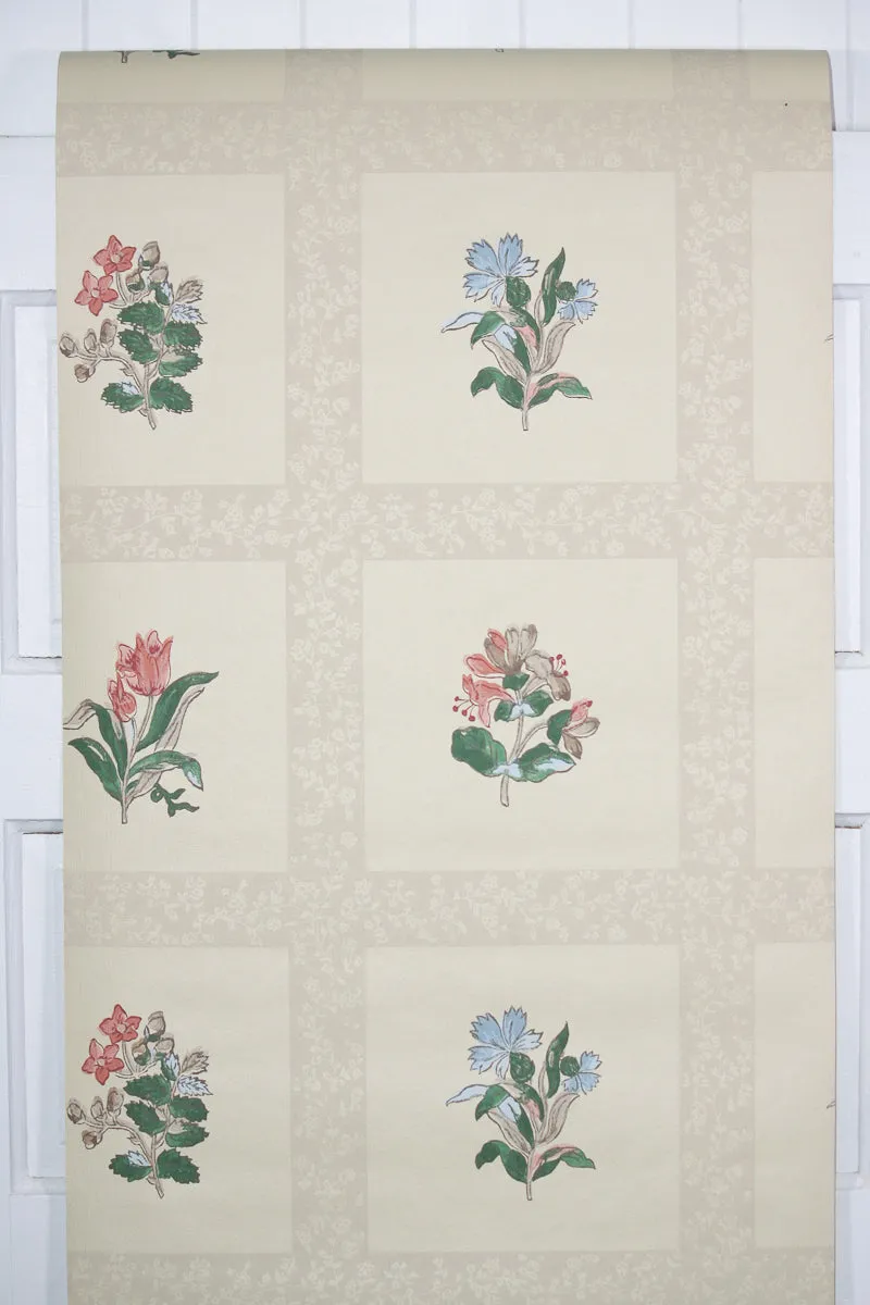 1970s Floral Vintage Wallpaper