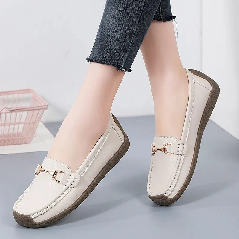 2024 New Women Shoes Flats Leather Moccasins Sneakers Woman Casual Shoes Slip-on Loafers Female Boat Shoes Big Size 44