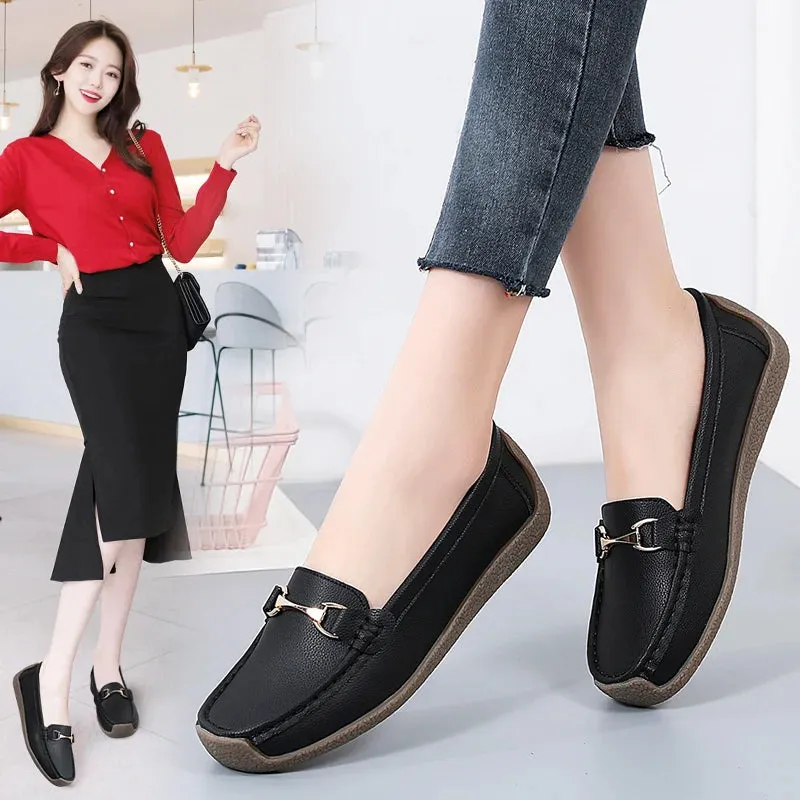 2024 New Women Shoes Flats Leather Moccasins Sneakers Woman Casual Shoes Slip-on Loafers Female Boat Shoes Big Size 44