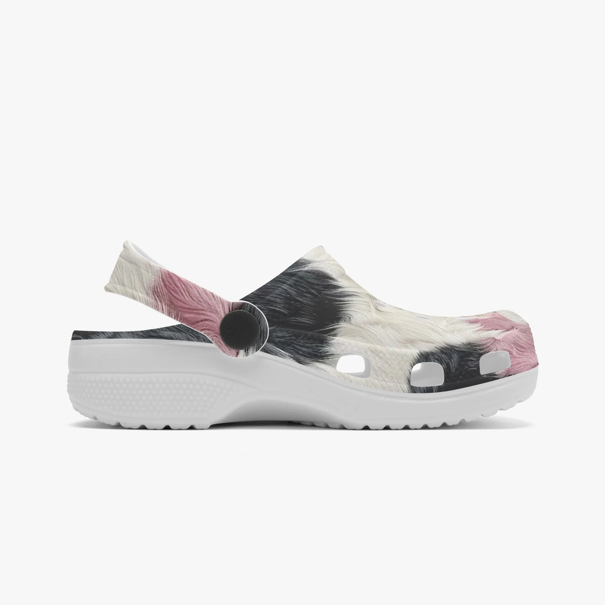 626. Kids Clogs