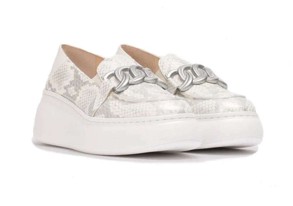 'Begin' women's moccasin - silver