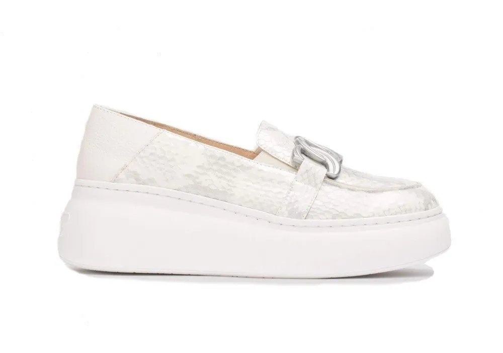 'Begin' women's moccasin - silver