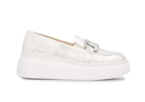 'Begin' women's moccasin - silver