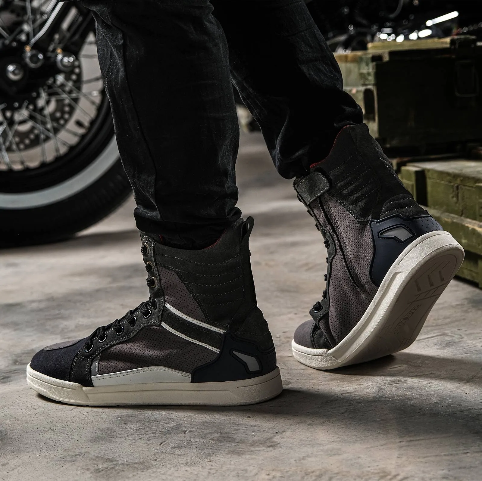 Breathable Protective Motorcycle Boots | XZ002
