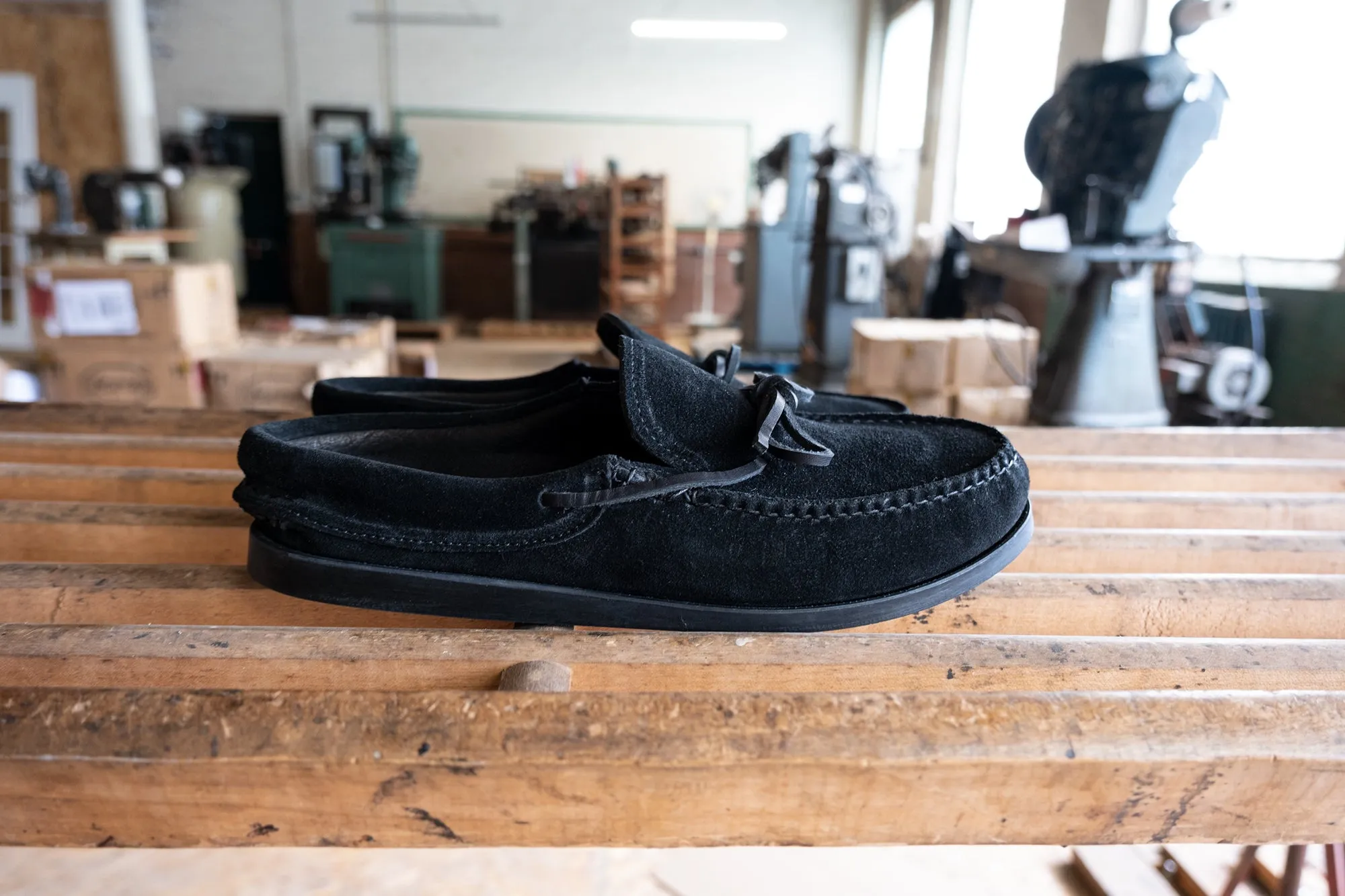 Easymoc - Black Suede