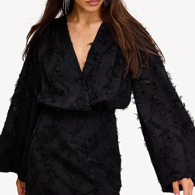 Effortlessly Elegant Solid Color Jacquard V-Neck Loose Dress for Spring and Autumn