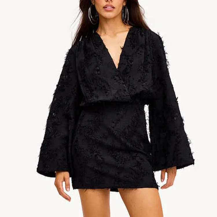 Effortlessly Elegant Solid Color Jacquard V-Neck Loose Dress for Spring and Autumn