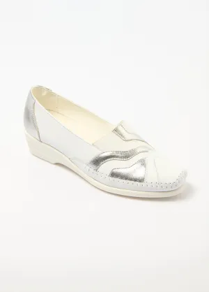 Elasticated leather loafers, comfort width