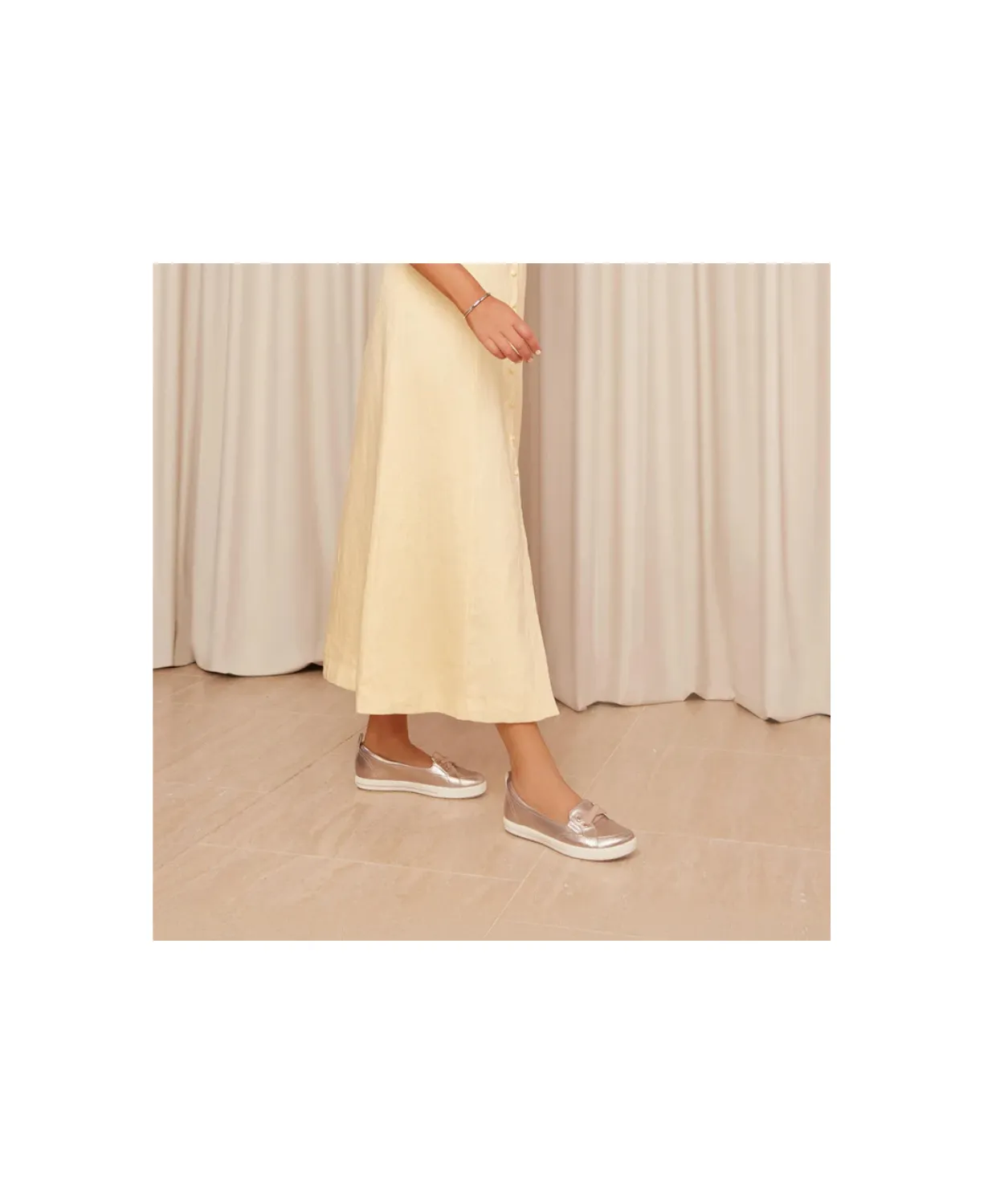 Frankie4 Sophie IV Champagne Tumbled Flats
