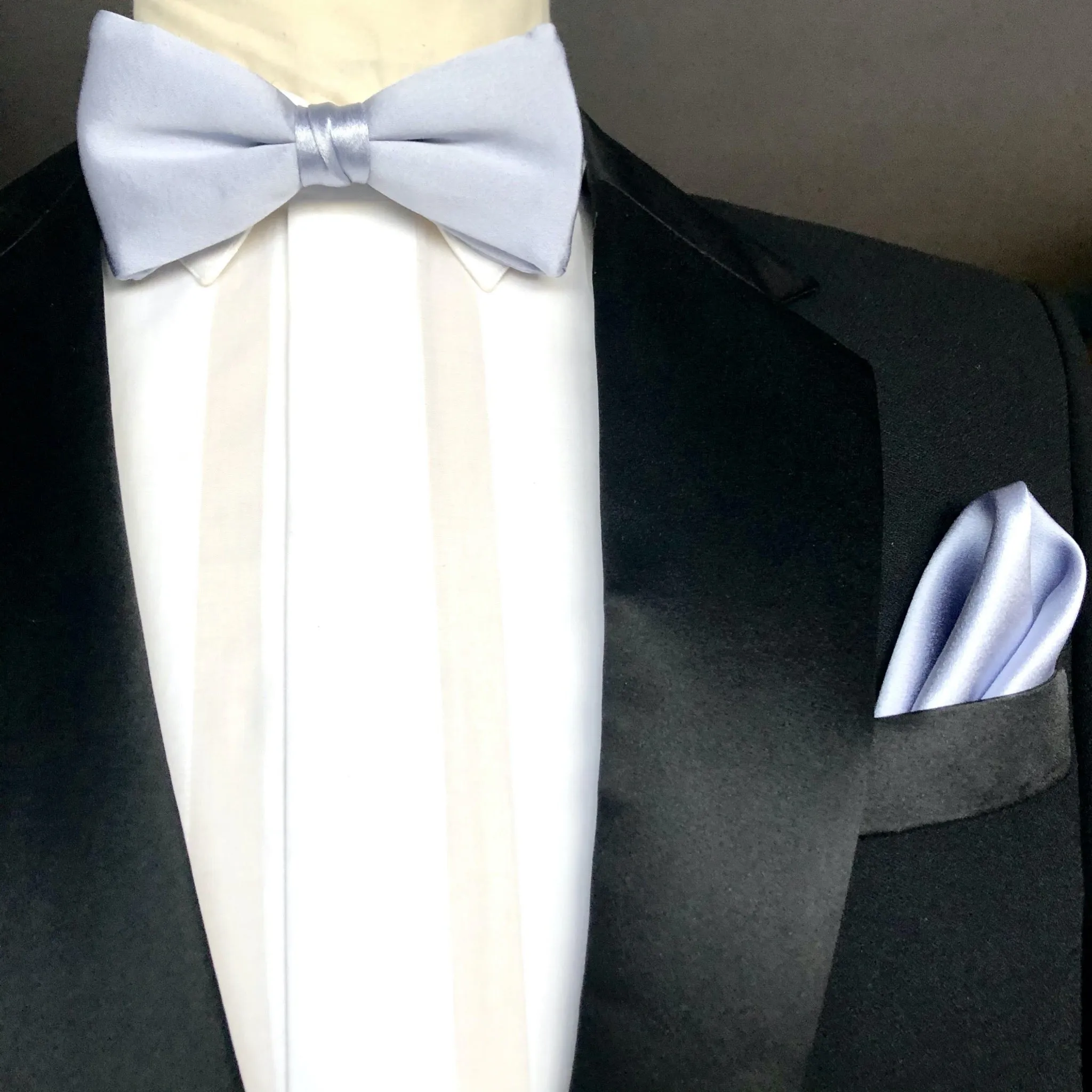 Lavender Bow Tie