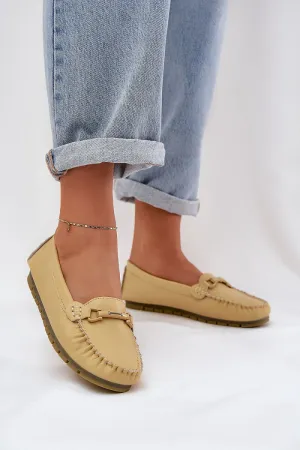 Mocassin Step in style