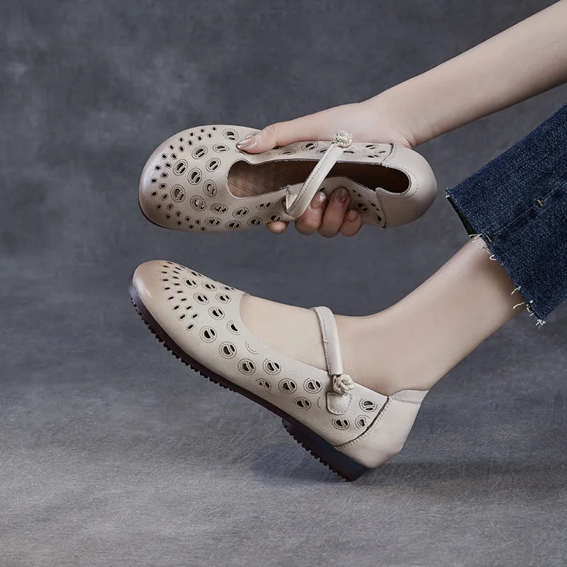 Women Retro Hollow Leather Soft Casual Flats