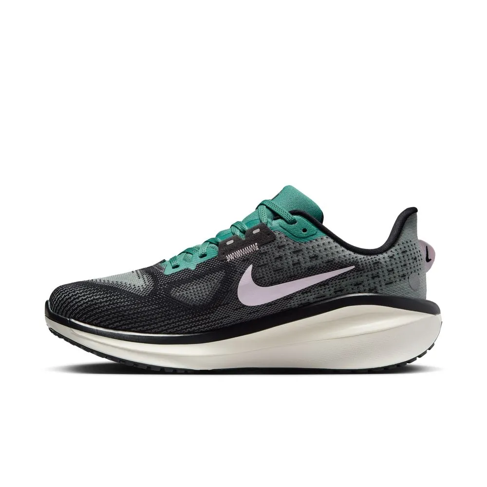 Women's Vomero 17